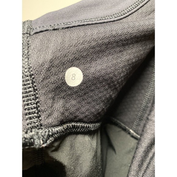 Lululemon Run Chase Me Tank Top SZ 8 Black Adjustable Hem Active Running Yoga - Picture 9 of 10